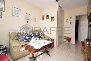 Piso en venta en Los Cármenes en Madrid