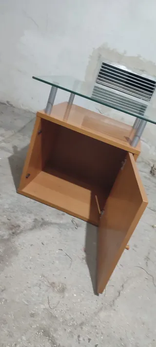 Mesa auxiliar madera y cristal