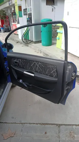 Coche sin carnet micro car mc2.precio poco negocia