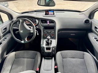Peugeot 5008 2.0 HDi 7 plazas