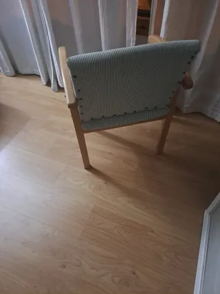 Butaca madera rayas verde y blanco