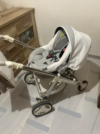 Carro Bebecar 3 piezas: capazo, huevo y silla