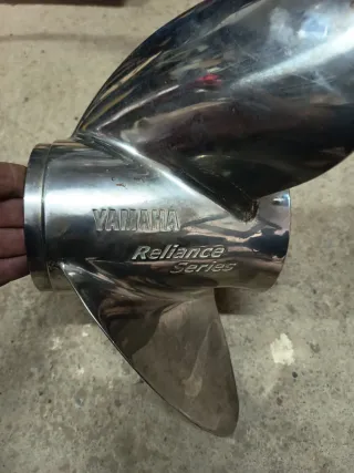 Hélice Yamaha F150 4T Acero Inoxidable