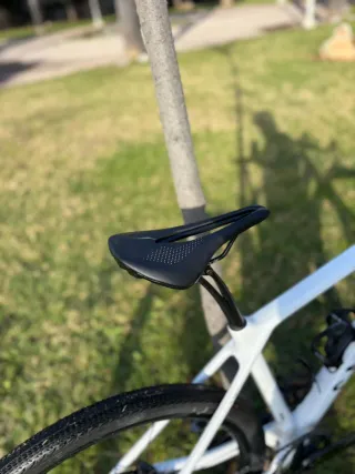 Bicicleta Gravel Canyon Carbono