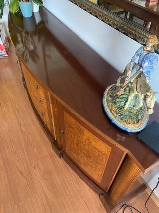 Bufet comedor madera y cristal