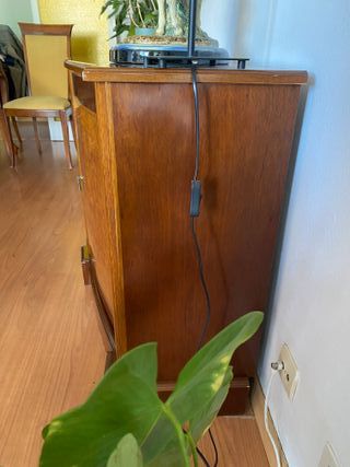 Bufet comedor madera y cristal