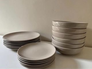 Vajilla Gres Zara Home