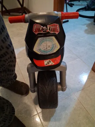 Moto de juguete para niños