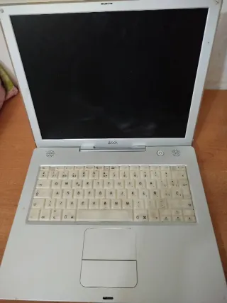 Apple iBook G4 Blanco