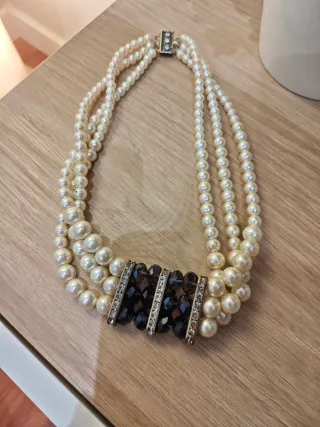 Collar vintage perlas 3 hileras con broche
