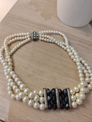 Collar vintage perlas 3 hileras con broche