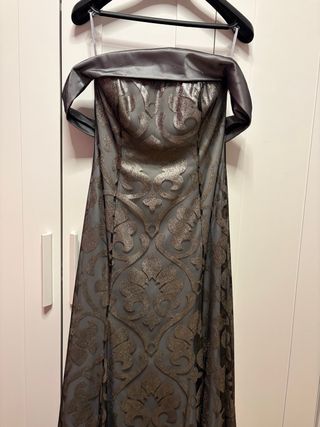 Abito da cerimonia per 18 anni, fatto in sartoria