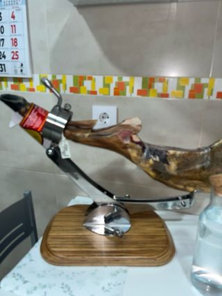 Jamonero articulado giratorio 360 -Madera
