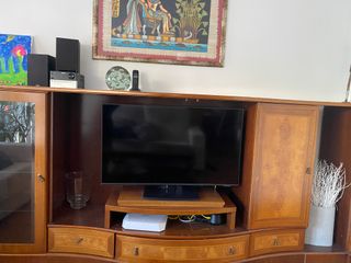 Mueble TV madera y cristal