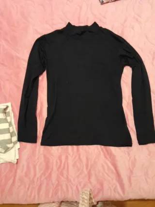 Camiseta negra interior calentita