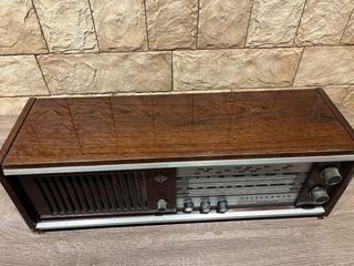 Radio Telefunken A-2747 FM Marrón