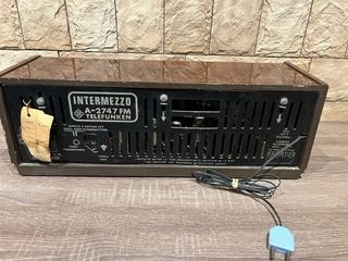 Radio Telefunken A-2747 FM Marrón