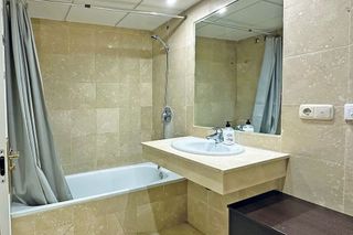 Piso en venta en Los Monteros - Bahía de Marbella en Marbella