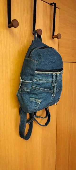 Mini Mochila Vaquera Azul oscuro.