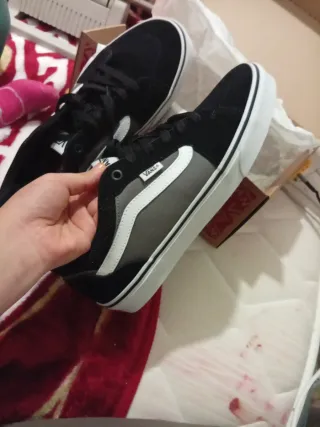 Zapatillas Vans Talla 41 Negras y Grises