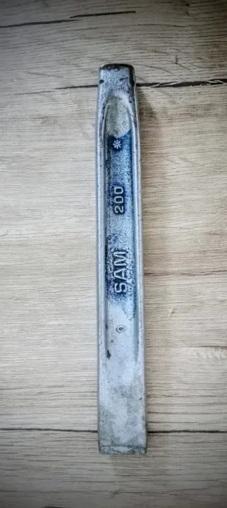 Scalpello in metallo