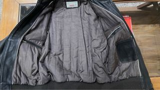 Cazadora de piel sin estrenar