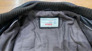 Cazadora de piel sin estrenar