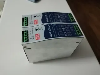 Fuentes de Alimentación Mean Well WDR-120-24