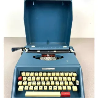 Máquina de escribir azul UNDERWOOD