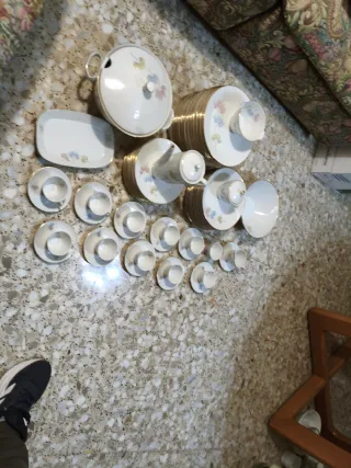 Vajilla clásica porcelana filo dorado