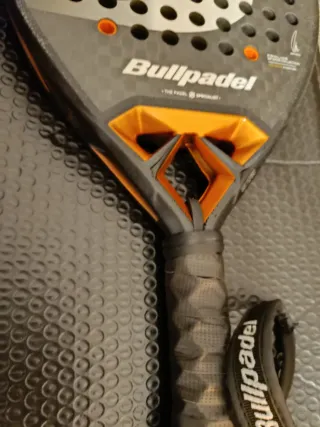 Pala Bullpadel Vertex 04