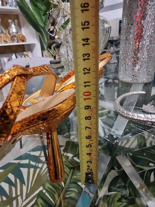 Sandalias tacón Lola Cruz