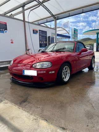Mazda MX-5 1999
