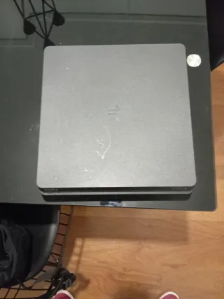 Consola Sony PlayStation 4 Slim Negra