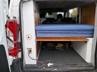 Furgoneta camperizada Peugeot expert