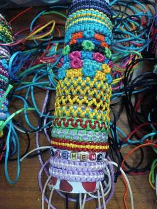 Pulseras hechas a mano, personalizadas