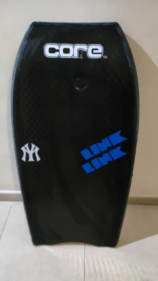 Tabla Bodyboard CORE Negra Buen estado