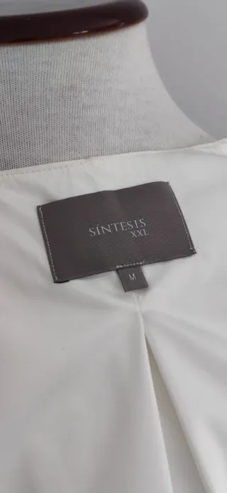 Chaqueta ligera oversize satinada Síntesis