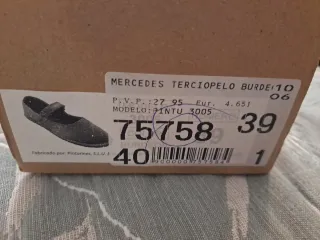 Merceditas terciopelo burdeos T.39