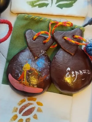 2 paia di nacchere vintage con custodia