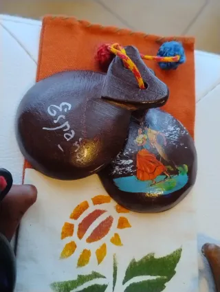 2 paia di nacchere vintage con custodia