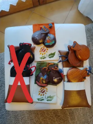 2 paia di nacchere vintage con custodia