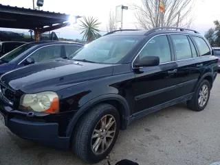 Volvo XC90 2004