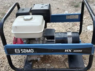 Generador Honda GX270, usado en un par de ocasione