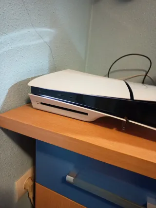 Playstation 5 Slim Blanca versión disco con mando