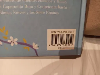 365 cuentos clásicos, rimas y otras historias