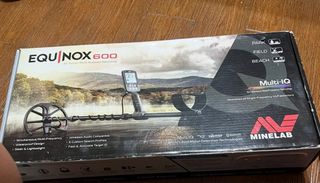 Minelab Equinox 600 Detector de Metales