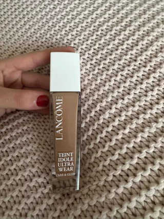 Lancôme Teint Idole Ultra Wear Care & Glow