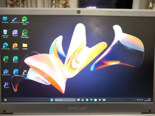 Portátil Windows 11 y Office