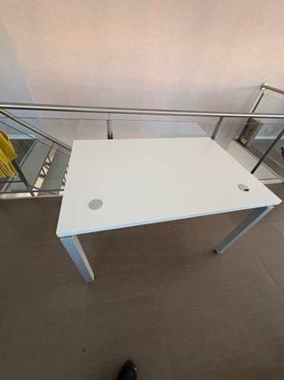 Montador de mobiliario para particulares y empresa